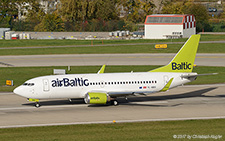 Boeing 737-36Q | YL-BBX | Air Baltic  |  with billboard titles | Z&UUML;RICH (LSZH/ZRH) 30.10.2017