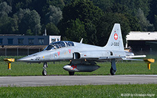 Northrop F-5F Tiger II | J-3212 | Swiss Air Force  |  Sticker representing the last Swiss F-5F | EMMEN (LSME/---) 07.07.2020