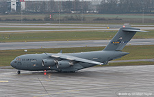 Boeing C-17A Globemaster III | 04-4132 | US Air Force | Z&UUML;RICH (LSZH/ZRH) 11.01.2020