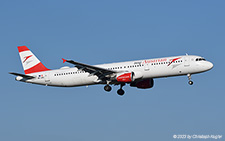 Airbus A321-111 | OE-LBC | Austrian Airlines  |  With addtl. my Austrian titles | Z&UUML;RICH (LSZH/ZRH) 23.11.2023