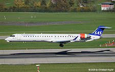 Bombardier CRJ 900LR | EI-FPX | SAS Scandinavian Airlines System (CityJet)  |  This Bombardier CRJ 900 is being operated by CityJet on behalf of Scandinavian Airlines. The aircraft is about to touch down on runway 28 in Zurich, thus completing its flight from Copenhagen.  | Z&UUML;RICH (LSZH/ZRH) 24.10.2025