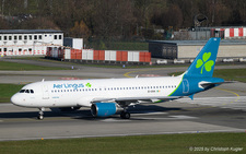 Airbus A320-214 | EI-DVH | Aer Lingus  |  This Airbus A320 of Aer Lingus is seen here on runway 28 bound for Dublin. The aircraft has been repainted in the company's new colours in late 2024. | Z&UUML;RICH (LSZH/ZRH) 18.11.2025