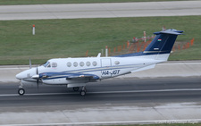 Hawker Beechcraft King Air 200GT | HA-JGT | untitled  |  This Hungarian King Air 200GT is captured here on its flight to Budapest.  | Z&UUML;RICH (LSZH/ZRH) 23.11.2025