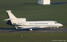 Dassault Falcon 7X | HB-JFR | untitled  |  This Dassault Falcon 7X had to be deiced before departing for its flight to Rome-Ciampino. That is the reason why it is taxing on runway B for runway 28. | Z&UUML;RICH (LSZH/ZRH) 27.11.2025