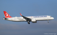 Air Tractor AT-300 | TC-LSB | Turkish Airlines  |  This Airbus A321neo of Turkish Airlines was damaged due to a hard landing in gusting conditions at Hannover on 13MAR2021. The aircraft has been repaired since and is now back in service. | Z&UUML;RICH (LSZH/ZRH) 28.12.2025