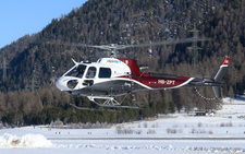 Airbus Helicopters AS350 B3 Ecureuil | HB-ZPT | Alpinlift Helikopter  |  This Airbus Helicopters AS350 Ecureuil of Alpinlift Helikoper is seen here departing from the helipad at Samedan.  | SAMEDAN (LSZS/SMV) 27.12.2025