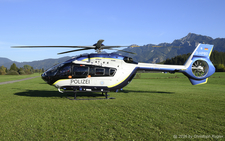 Airbus Helicopters H145 D3 | D-HPBD | Polizei Bayern  |  This Airbus Helicopter H145 of the Bavarian Police is seen here parked on the glider field at F&uuuml;ssen. This picture was taken during the briefing of the pilots. | F&UUML;SSEN (----/---) 15.10.2026