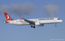 Airbus A321-271nx | TC-LPR | Turkish Airlines  |  This Airbus A321neo of Turkish Airlines entered service on 18JUN2025 as one of a total of 63 aircraft of this type currently being operted by the airline. | Z&UUML;RICH (LSZH/ZRH) 04.01.2026