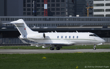 Bombardier Challenger 3500 | HB-JLM | untitled (Air King Jet)  |  This Bombardier Challenger 350  is operated by the Geneva-based Air King Jet and is seen here entering runway 28 in Zurich for its return flight. | Z&UUML;RICH (LSZH/ZRH) 16.04.2026