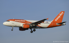 Airbus A319-111 | OE-LQZ | easyJet Europe Airline  |  This Airbus A319 of easyJet Europe Airline is seen here operating their early morning flight from Rome-Fiumicino to Zurich.  | Z&UUML;RICH (LSZH/ZRH) 17.04.2026