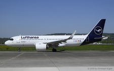 Airbus A320-271n | D-AINZ | Lufthansa  |  This Airbus A320neo of Lufthansa is seen here operating flight DLH1191 to Frankfurt. It will be departing from runway 10 due to the strong wind from easterly directions. | Z&UUML;RICH (LSZH/ZRH) 22.04.2026