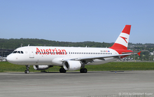 Airbus A320-214 | OE-LZB | Austrian Airlines  |  This Airbus A320 of Austrian Airlines is seen here operating flight AUA140 to Vienna. Due to the strong north-easterly winds, runway 10 was used in Z&uuml;rich, resulting in a significant delay. | Z&UUML;RICH (LSZH/ZRH) 30.04.2026