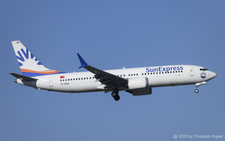 Boeing 737 MAX 8 | TC-SMZ | SunExpress  |  This Boeing 737 MAX was initally delivered on 31JUL2017 to Norwegian Air International. It later went to SmartLynx Malta and finally, on 31MAY2025 entered service with SunExpress. | Z&UUML;RICH (LSZH/ZRH) 01.05.2026