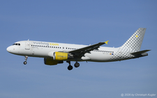 Airbus A320-214 | EC-JYX | Vueling Airlines  |  This Airbus A320 of Vueling Airlines was delivered on 30NOV2006 to the current operator which makes it on of the oldest Airbus A320 still in service with that Spanish airline. | Z&UUML;RICH (LSZH/ZRH) 06.07.2026