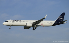 Airbus A321-271nx | D-AIEK | Lufthansa  |  Lufthansa operates a total of 20 Airbus A321neo, one of them is D-AIEK which is seen here arriving from Franfurt as flight LH1182. | Z&UUML;RICH (LSZH/ZRH) 13.07.2026