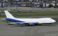 Boeing 747-412F | A6-GGP | Dubai Airwing  |  This Boeing 747-400 of Dubai Airwing is seen here taxing to runway 28 for its return flight to Dubai. | Z&UUML;RICH (LSZH/ZRH) 16.07.2026