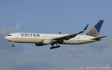 Boeing 767-322ER | N663UA | United Airlines  |  There is more and more paint missing on the tail of this Boeing 767-300 of United Airlines. Will the aircraft receive a new paintjob or will it be phased out? | Z&UUML;RICH (LSZH/ZRH) 06.08.2026