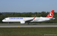 Airbus A321-271nx | TC-LSH | Turkish Airlines  |  This Airbus A321 of Turkish Airlines has just landed in Zurich and is seen here exiting runway 14. | Z&UUML;RICH (LSZH/ZRH) 03.09.2026